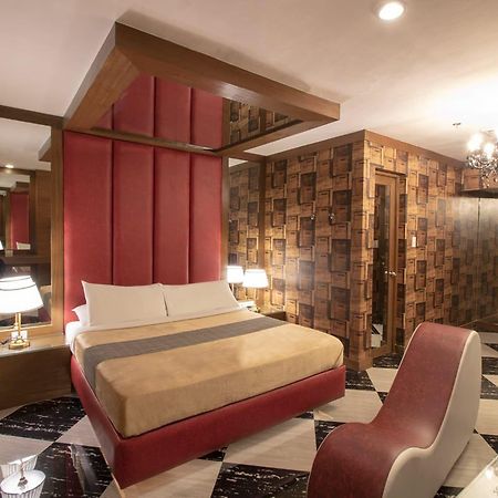 Victoria Court San Fernando Motel Bagian luar foto